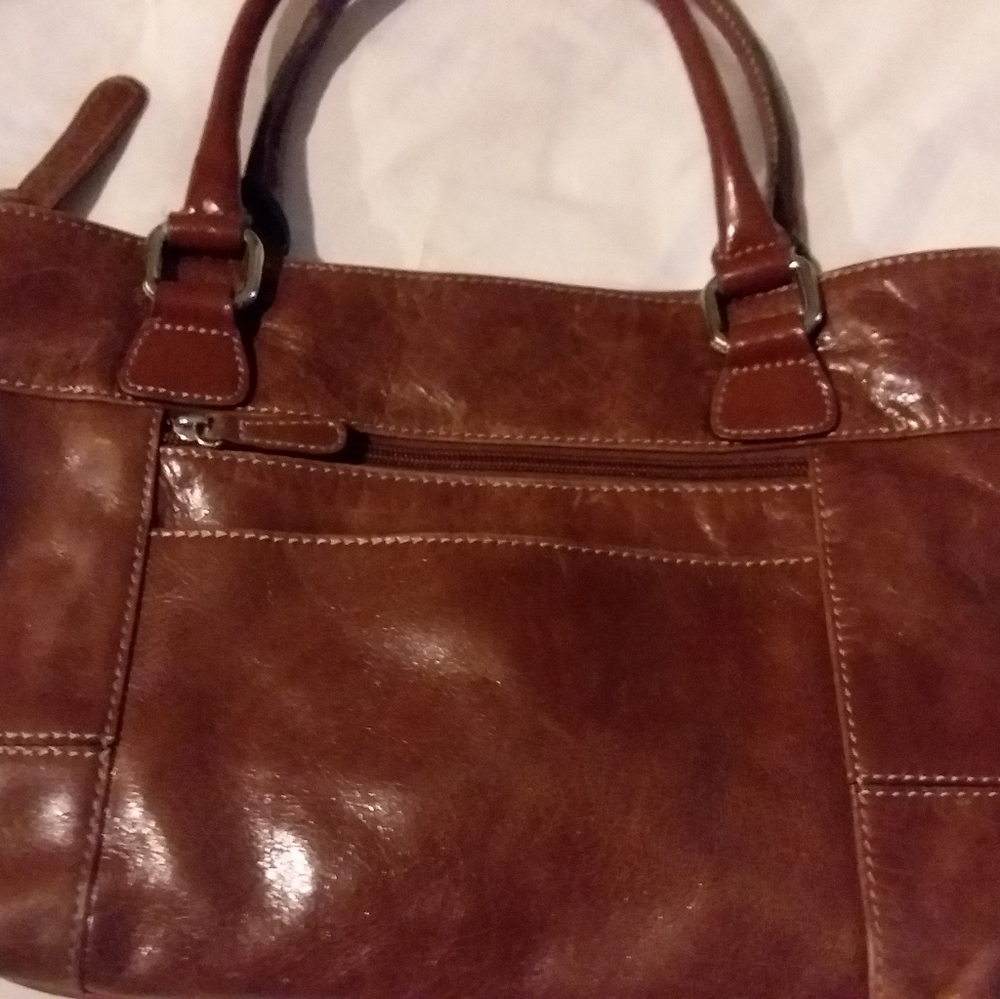 Giani Bernini Handbag Brown sz medium.